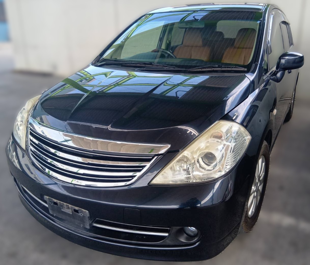 日産 ティーダ