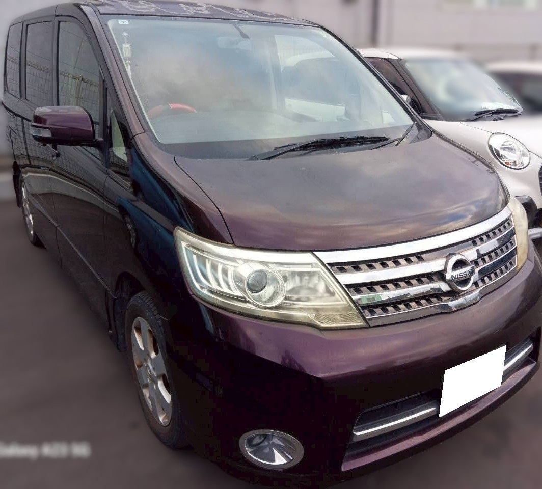 日産 セレナ