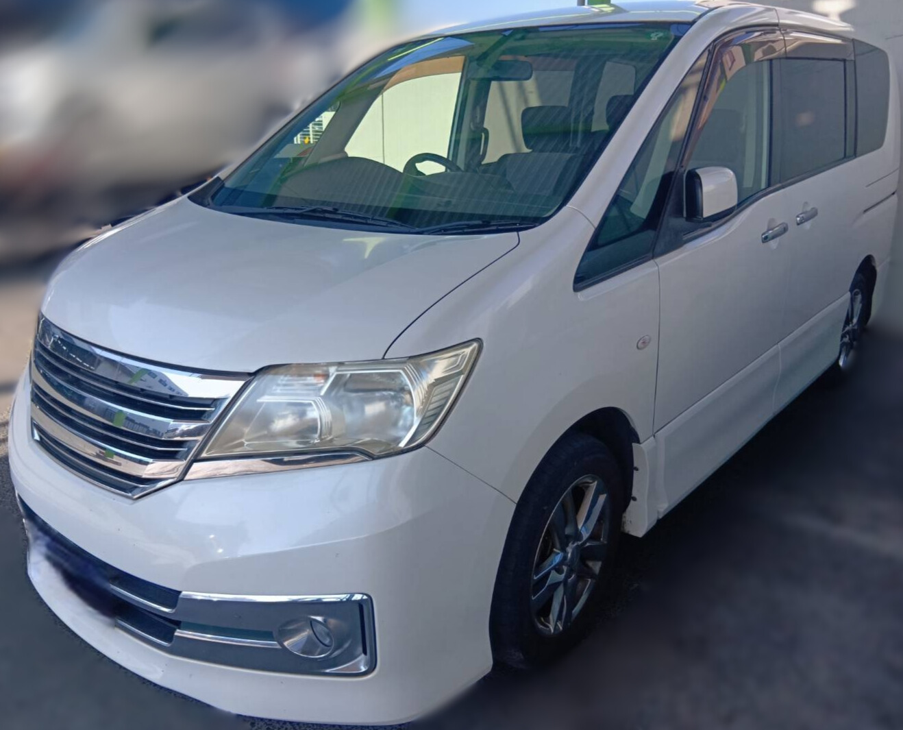日産 セレナ